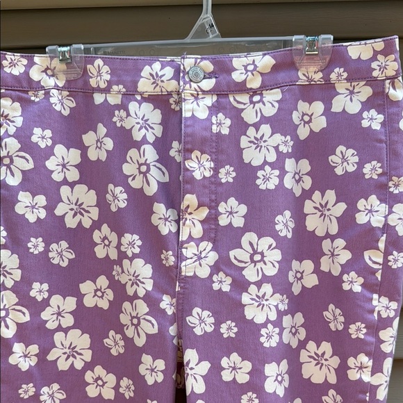 We The Free Just Float on Flare Pants Size 35 Short - Picture 5 of 11